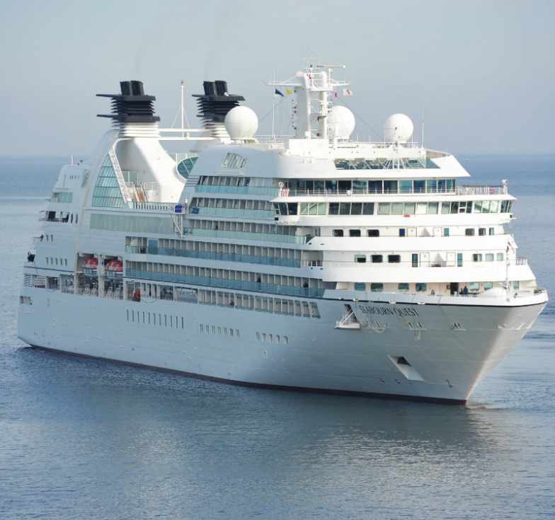 Llega a puerto el Rasft de Austria